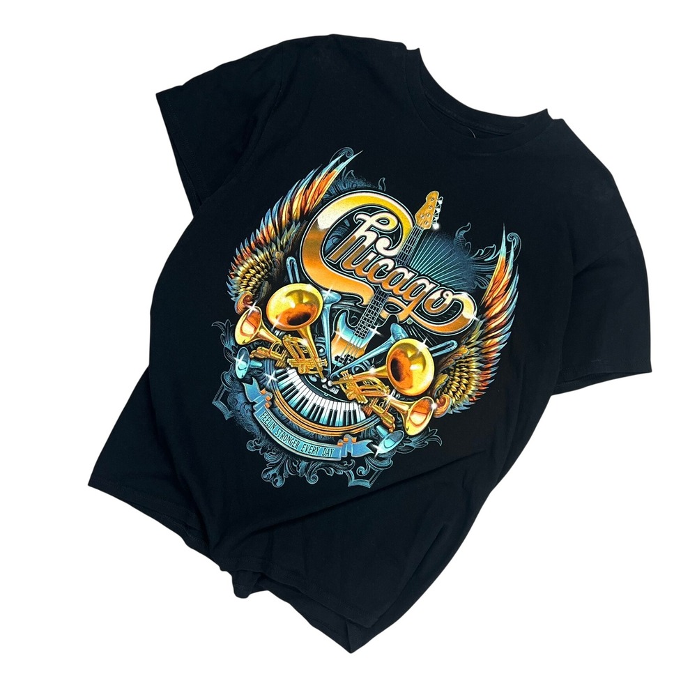 Chicago Band 2022 Tour Graphic T-Shirt Mens Black Concert Tee Feelin Stronger